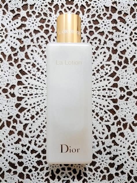 dior オードヴィラローション